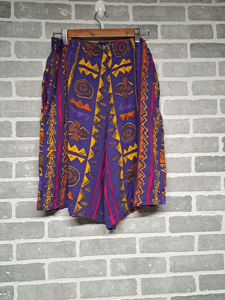 Rosey Tomato Vintage 90s Rare Etnic Waist Elastic Unisex Shorts Size 18W/38 - Image 2 of 4