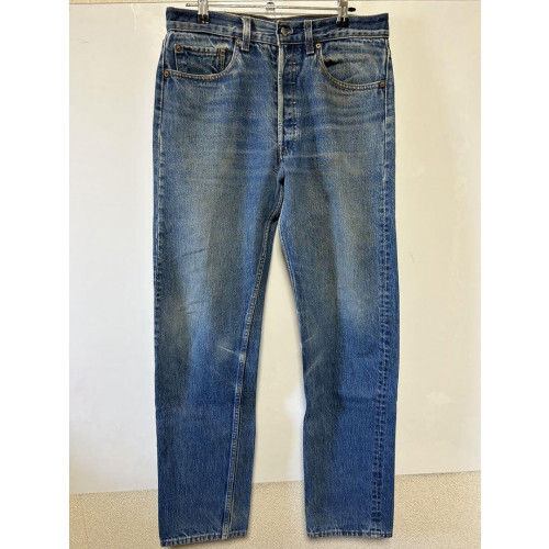 Levi's 501xx W32 Made in USA 522 stamped El Paso factory Levi's 501xx W32 Made in USA 522 stamped El Paso factory