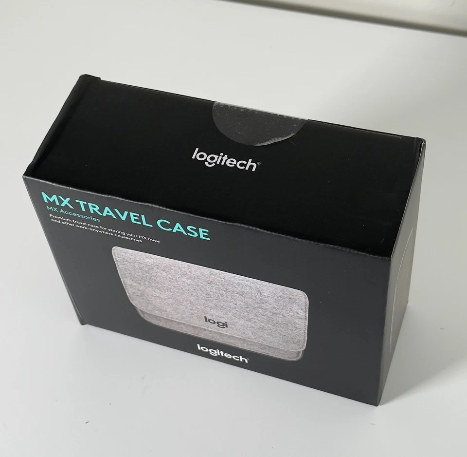 Logitech MX Travel Case for MX Anywhere 3 or MX Master 3S 956-000026 - Gray - Image 2 of 4
