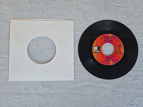 Cher / Gypsys, Tramps & Thieves and He'll Never Know / 45 RPM - Imagen 3 de 3
