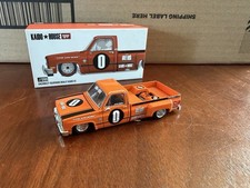 MINI GT 1/64 - ORANGE CHEVROLET SILVERADO DUALLY KAIDO WORKS V2 KHMG090