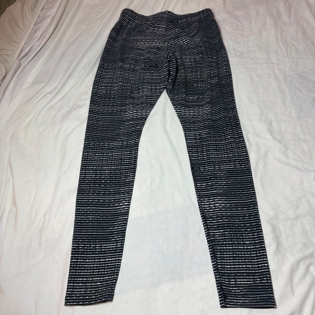 Nike Womens Just Do It Striped Leggings Black White Glitch Print