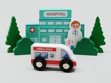 11 Piece Wooden Railway Hospital Doctor Trees Ambulance Thomas Train Brio Compat