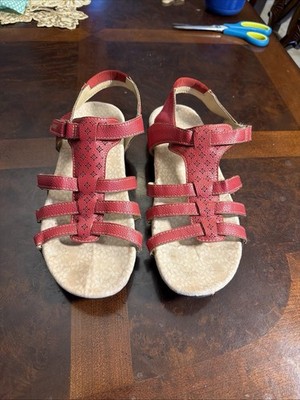 JSport by Jambu Women's Red Leather Strappy Hook & Loop Flat Sandals 8.5 M