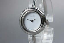 Near MINT Gucci Change Bezel 11/12.2L Silver 26mm Qz Women's Watch From JAPAN