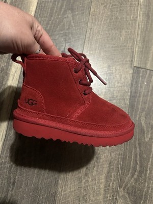 Ugg Neumel  ''Red'' Toddler 9
