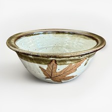 Robert Alewine 2012 Maple Leaf Bowl Signed 6.5” diameter Gatlinburg TN