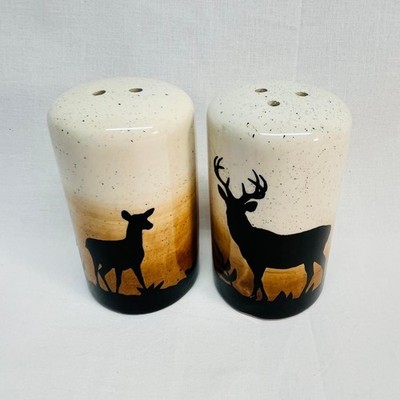 VTG WILD LIFE SCENES Salt Pepper Shakers Buck Doe Silhouettes  2'' Dia x 3 1/2'' H