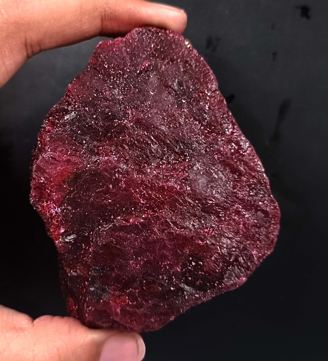 DYE1203.95 Ct Monday Sale Red Ruby Rough Certified (76mmX56mm