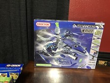 Erector Set 7101, Space Chaos Silver Force, 2 Models, 270 Parts New Sealed