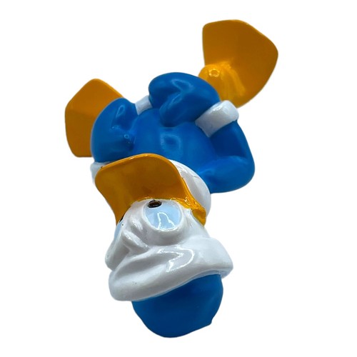 Walt Disney World DONALD DUCK REPLACEMENT PIECE ONLY R R Holiday Steam Engine - Picture 6 of 6