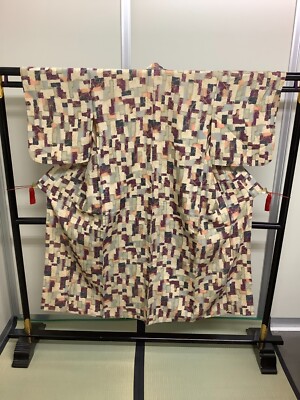Japanese Vintage Kimono pure silk beige gold expensive dirt Height 57.48inch