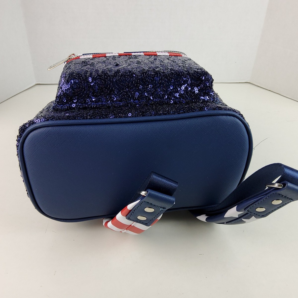 WDW Disney Parks Loungefly Mini Backpack Americana Stars  display picture 2