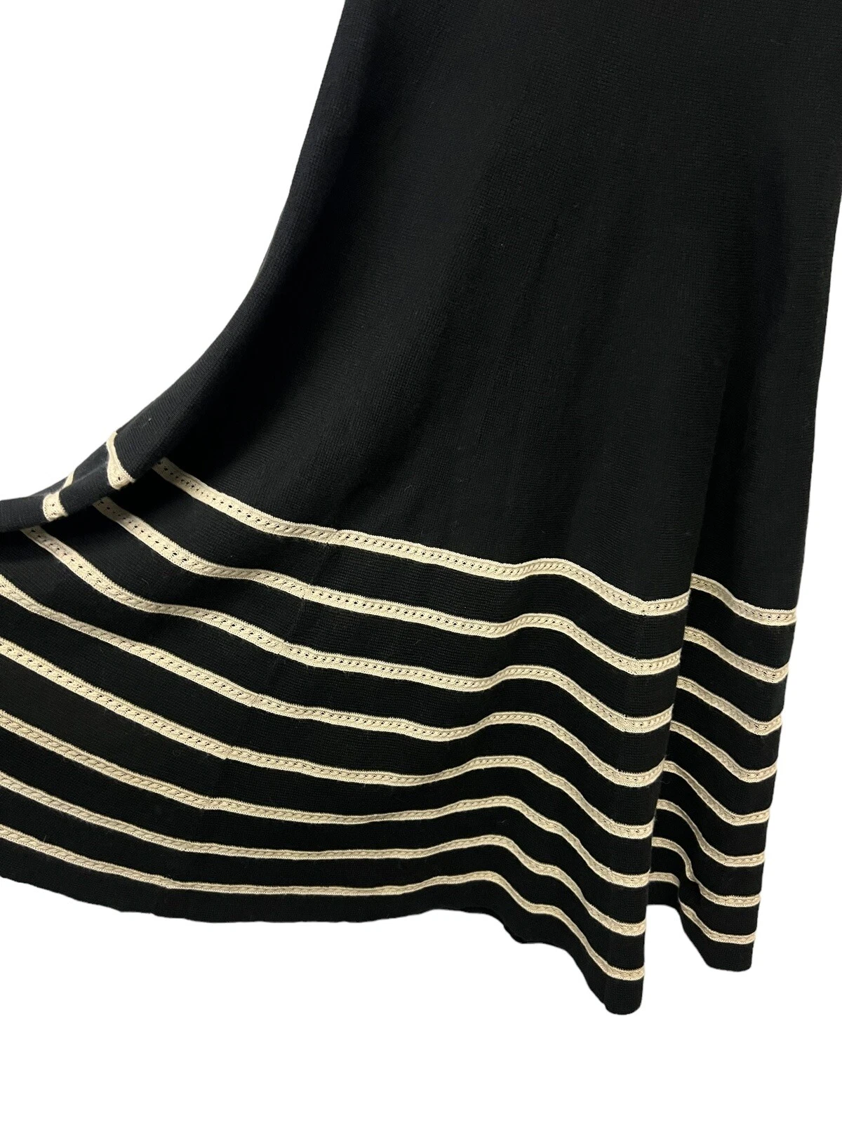 Abito maglione Kate Spade Amalia nero all'uncinetto a righe manica ad aletta aderente svasato XS