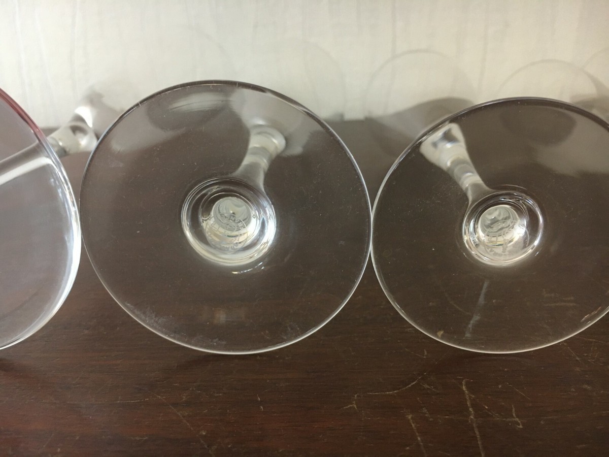 Service Dom Pérignon 30 Pièces En Cristal Baccarat – Prix Du Lot