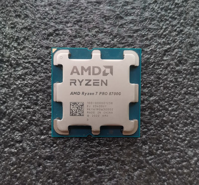 AMD Ryzen 7 PRO 8700G AM5 CPU Processor 8 Core 16 Thread 100-000001238