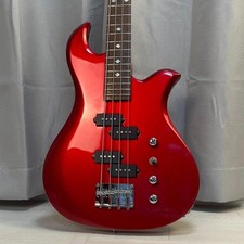 Basso elettrico B.C.Rich Eagle rosso con borsa gig usato dal Giappone
