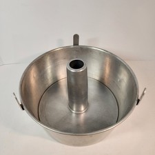 Vintage COMET Aluminum Angel Food Cake Pan Tube Chiffon USA Made 10in