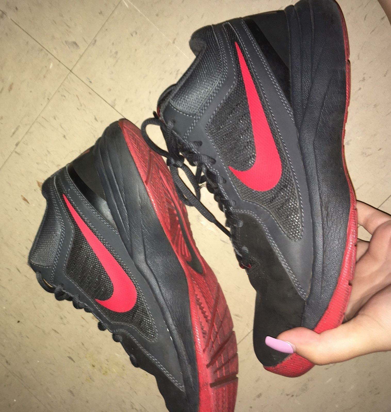 nike overplay viii black and red