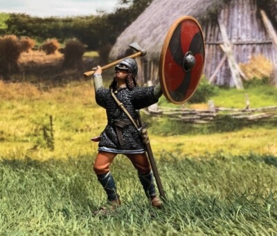 BRITAINS WRATH OF THE NORTHMEN 62146 VIKING WARRIOR VALI WAR CRY