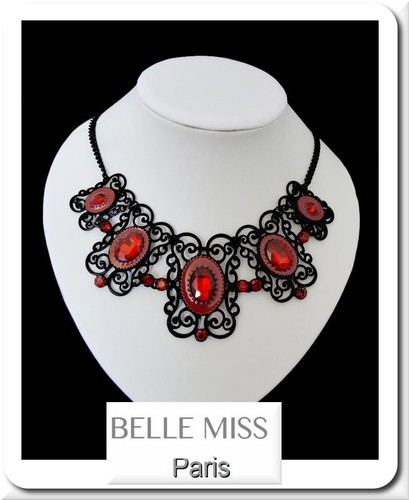 Handcess Collana girocollo in pizzo nero Collane con nappe con strass Collane gotiche con fiore cavo Accessori per gioielli per donne e ragazze