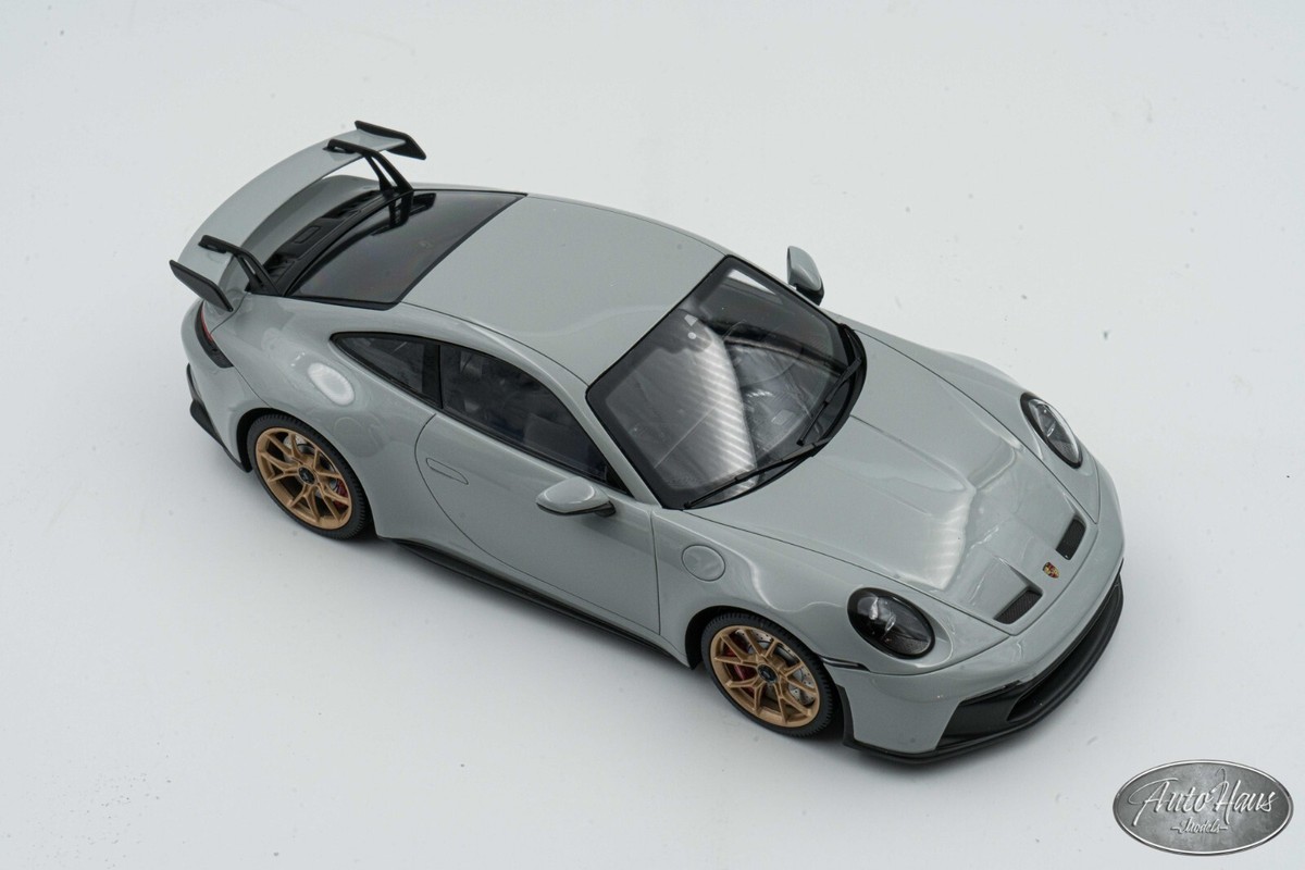 1/18 Minichamps PORSCHE 911 GT3 (992) Chalk Gray 🤝ALSO OPEN