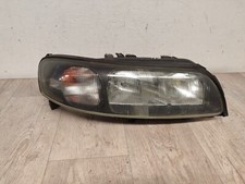 Scheinwerfer halogen Frontscheinwerfer RECHTS Volvo V70 II XC70 8693568 8693548