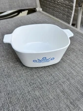 Rare Corning Ware Blue Cornflower Casserole Dish 1 3/4 Quart Vintage