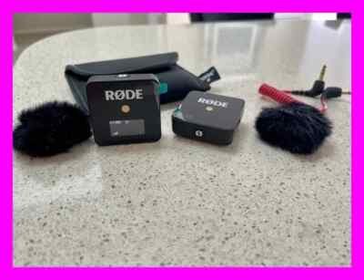 Rode Wireless Go Dual Channel Microphone (1st Generation)