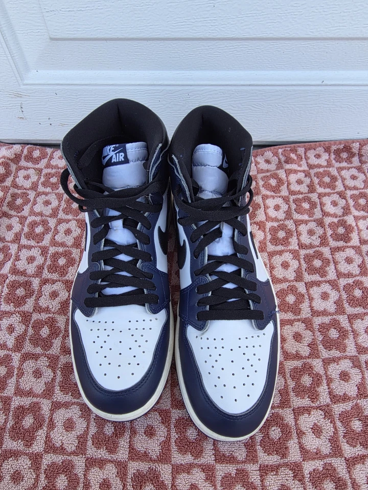 USADO Talla 10- Air Jordan 1 Retro OG Alta Medianoche Azul Marino SIN CAJA Foto 3 de 4