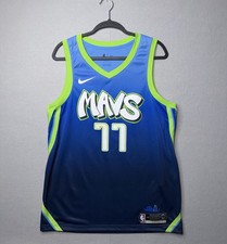 Nike NBA Luka Doncic Dallas Mavericks 2019/20 City Fan Edition Jersey 48 Large