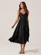 ASTR The Label Maeve Pleated Midi Dress Size Small Black New Sleeveless