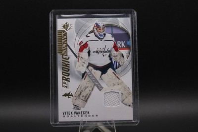 2020-21 SP Retail - Rookie Authentics Vitek Vanecek #138 Jersey (MEM, RC)