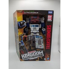 Transformers War for Cybertron Kingdom Ultra Magnus - Leader Class - BNIB Sealed