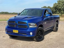dodge ram 1500 V8