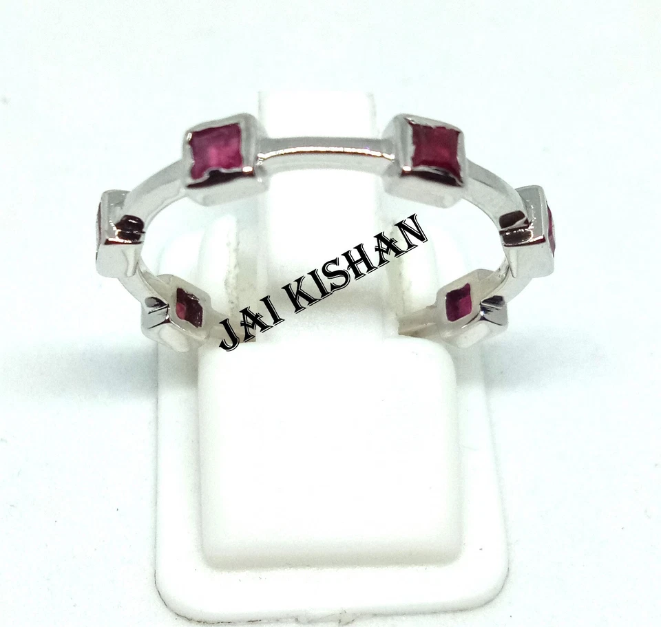 Anello Eternity In Argento Sterling 925 Con Gemma Di Rubino Per Donna - Immagine 4 di 4