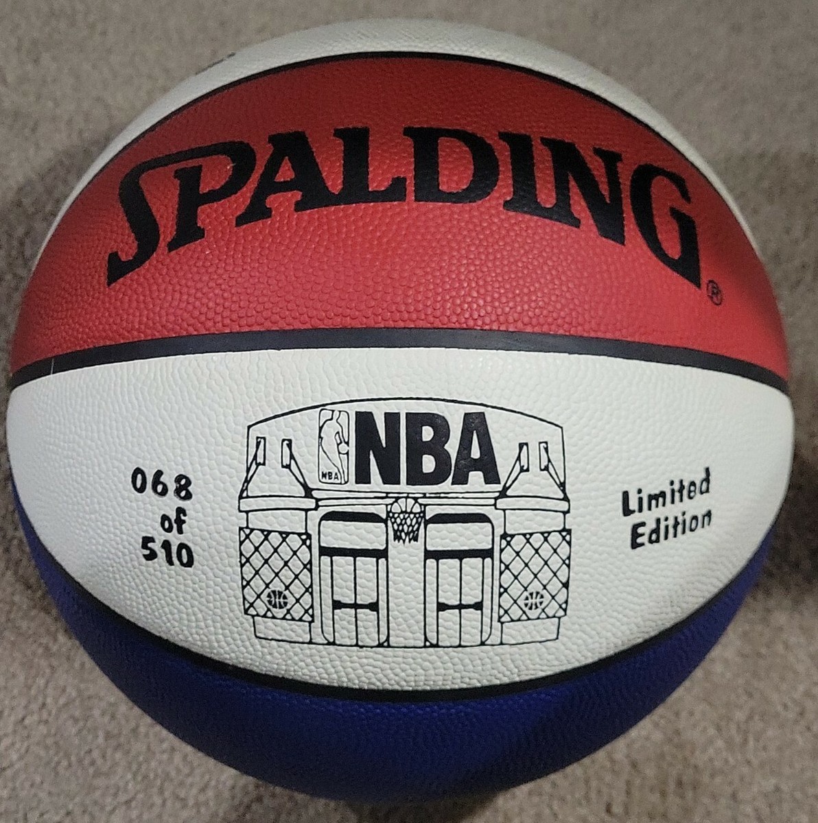 【超入手困難】1994年製！Vintage！Deadstock！SPALDING Spalding Limited Edition Red,White & Blue Basketball 068 Of