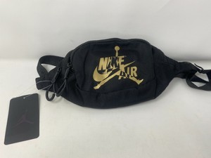 nike jumpman crossbody bag