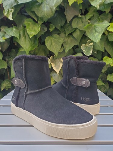 ugg aika sneaker boot
