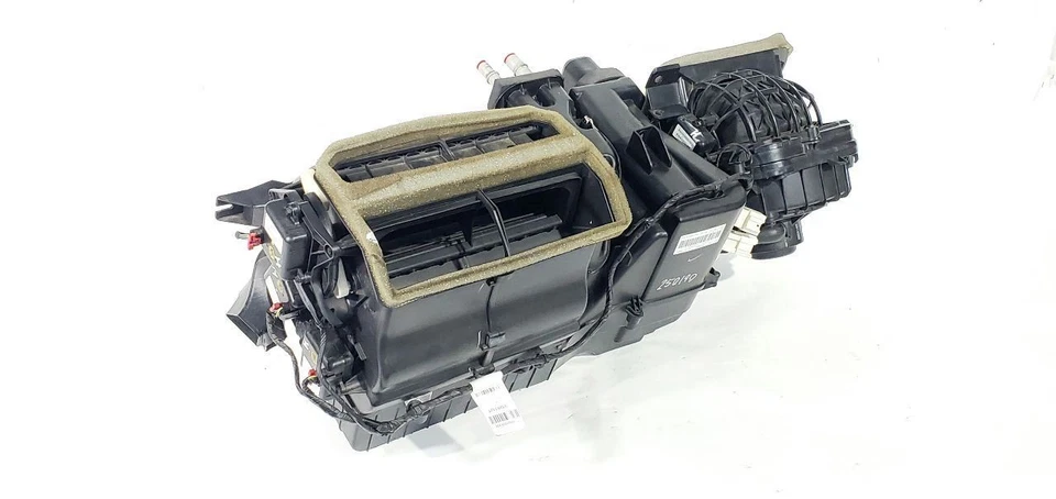 06 10 庞蒂亚克 Solstice 原始设备制造商完整交流蒸发器外壳组件带鼓风机  — 第 3/4 张图片