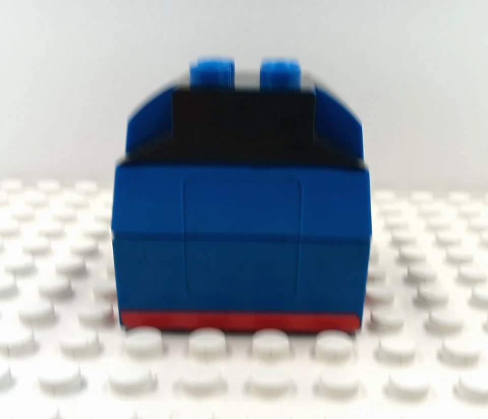 Lego Duplo Item Train Engine Thomas & Friends (Thomas) blue/black/red - Image 2 of 4