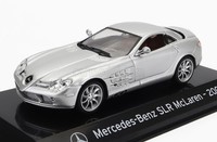 Centauria 1/43 Statisches Modellauto Mercedes Benz Slr Mclaren 2003 Mit Vitrine
