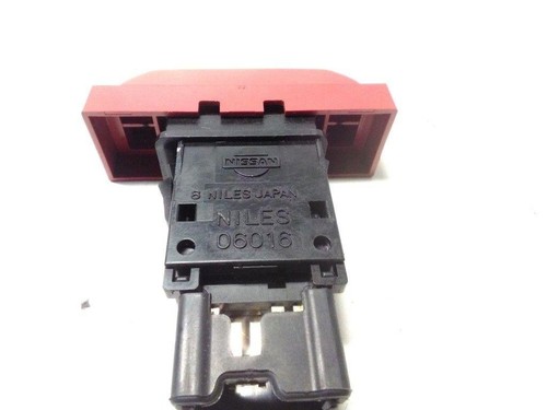 Nissan X-Trail 2003 Schalter Warnblinkanlage NILES06016 20324362
