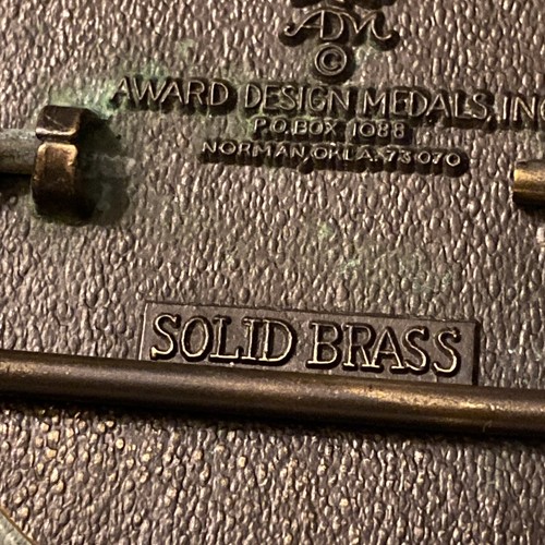 New York Solid Brass Award Design First Edition Vintage Belt Buckle 3.25” Hefty - Picture 9 of 13
