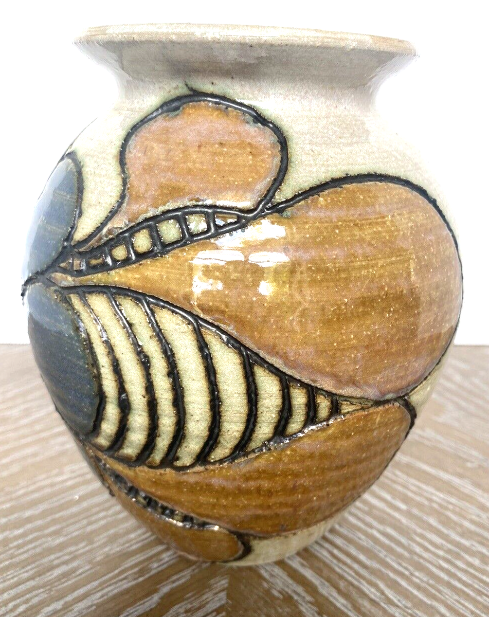 スタジオ　ポタリー Studio Art Pottery Vase 6 3/4