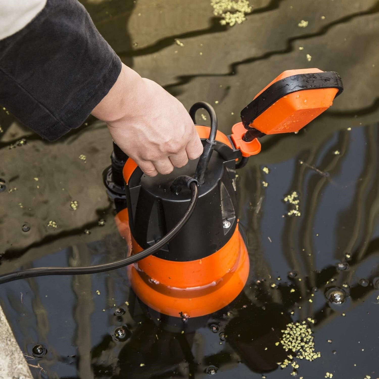 Bomba De Agua 1 HP Sumergible Para Pozo Acero Inoxidable 207 FT 33 GPM 110V 60Hz