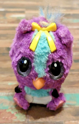 hatchimal alive Küken, Elektrisches Spielzeug,Lila 15,5 cm hoch, Batterien...