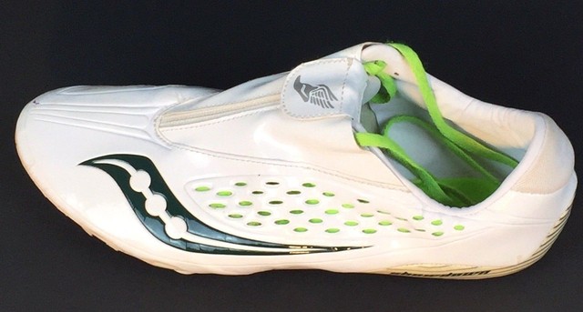 saucony track and field shoes