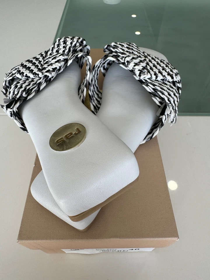 Mujer Toboganes Cuero con Cojín Suave Soporte Cómodo ESPAÑA Talla 40 (US 10) Foto 3 de 4