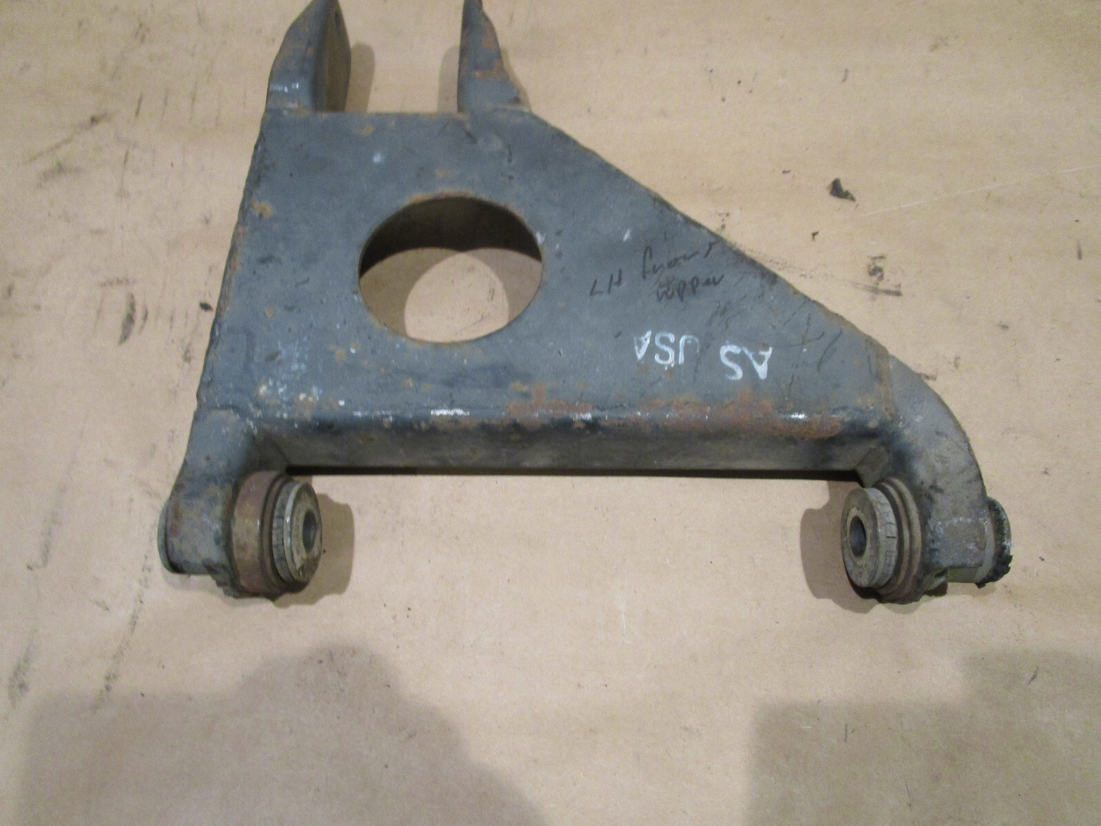 Ferrari 308,328 - LH Upper Front Control Arm - P/N 104393